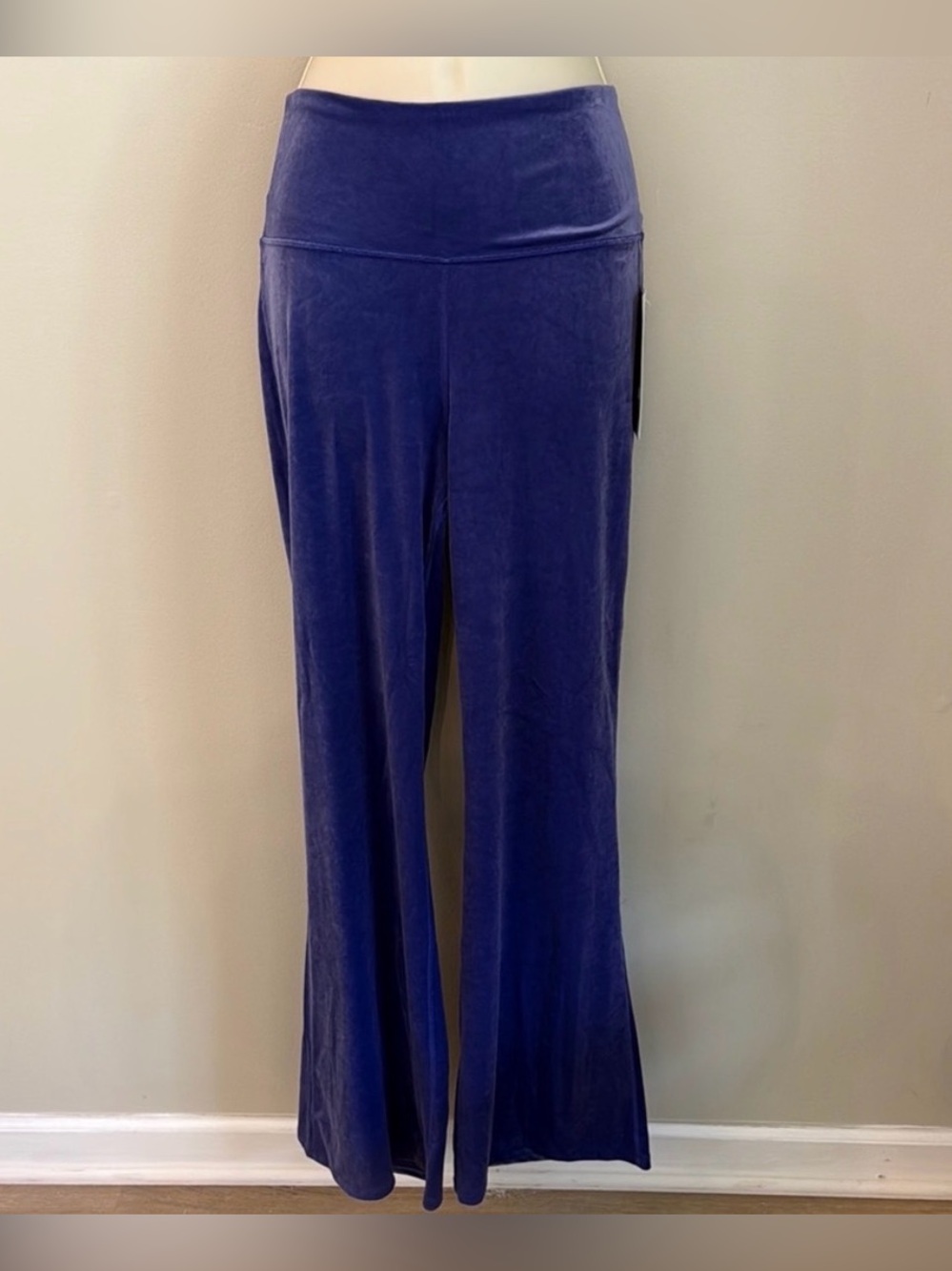 Athleta Purple Elevation Velvet Flare Pant, size M